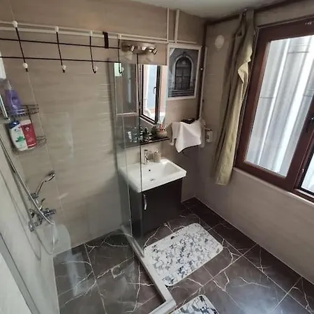Beyoglu Taksim'de Teras Daire * Стамбул